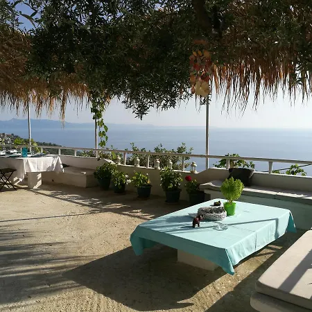 Relax 3* Piqeras
